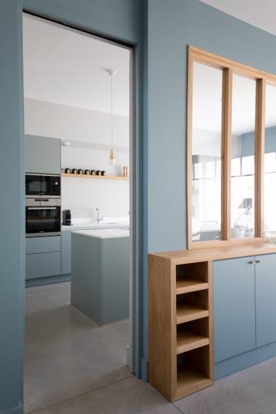 Cuisines en couleur, audacieuses et modernes, sublimant la cuisine haut de gamme à Bordeaux par des finitions personnalisées uniques